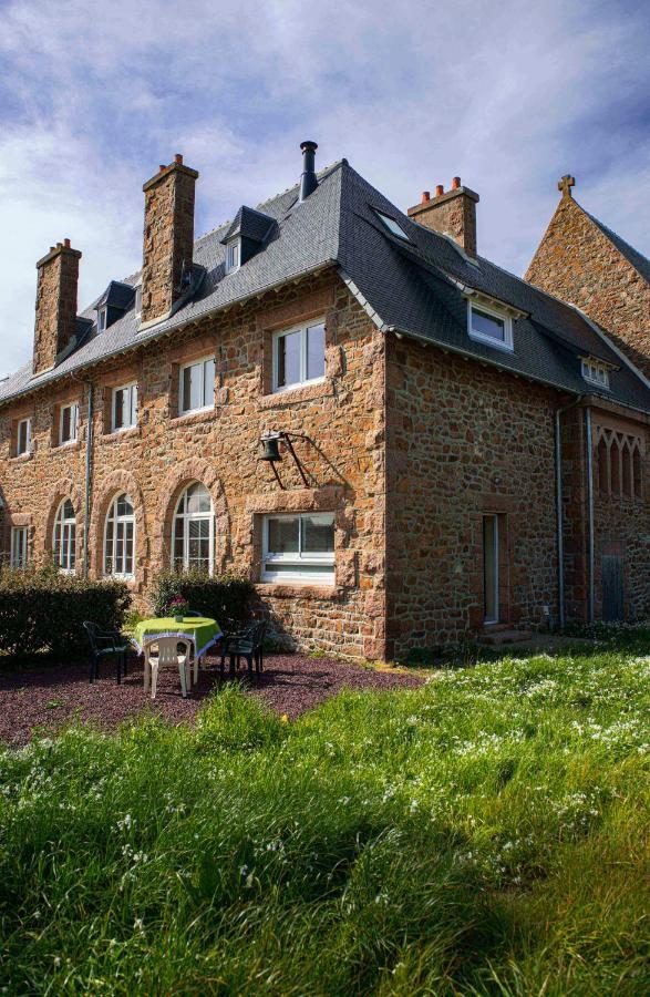 Pleubian Le Presbytere Du Talbert B&B 외부 사진